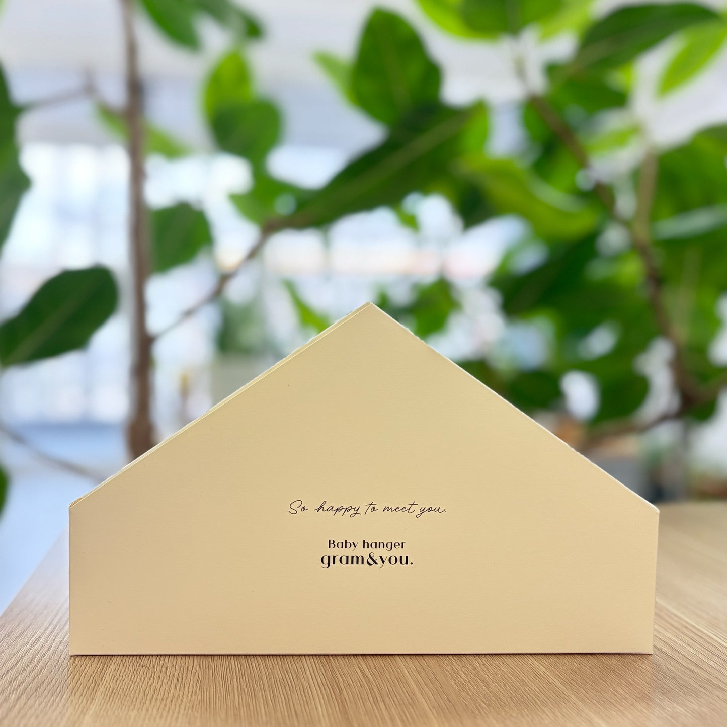 〈gram&you.〉刻印バースデーハンガー